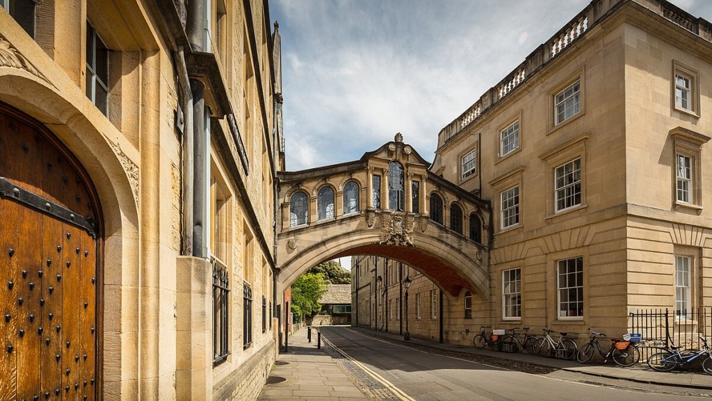 Hertford's Bridge of Sighs